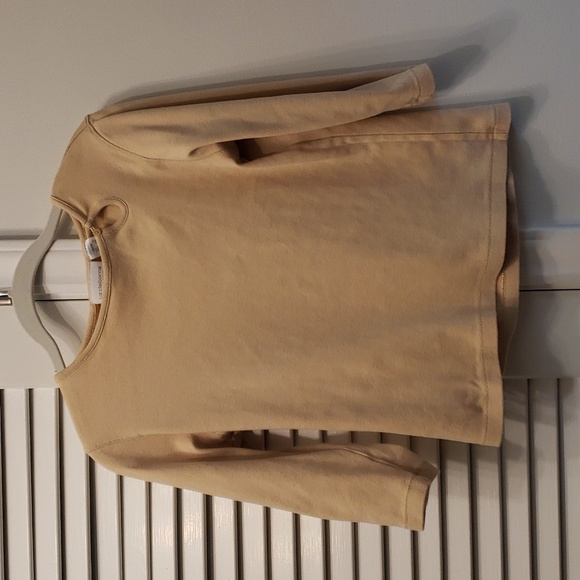 Liz Claiborne Tops - Liz Claiborne Petite Top Tan SZ SP with Button Detail